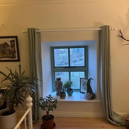 Authentic Leitrim Farmhouse Casa de Férias *
